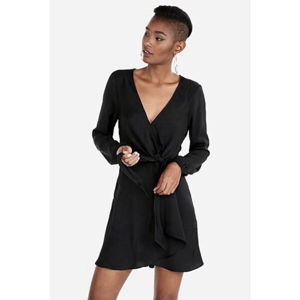 EXPRESS V-Neck Long Sleeve Tie Waist Mini Dress NWT Medium Black Cocktail‎ Party